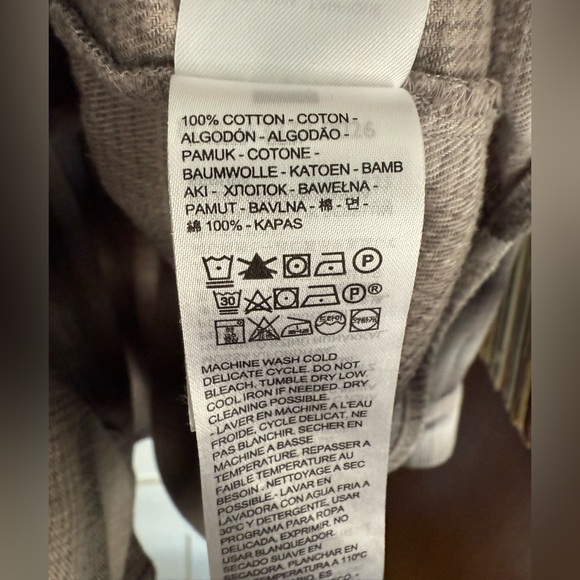 Levi’s Oversized Flannel Button-Down Shirt Gray Plaid Western Women’s Large - Picture 8 of 10